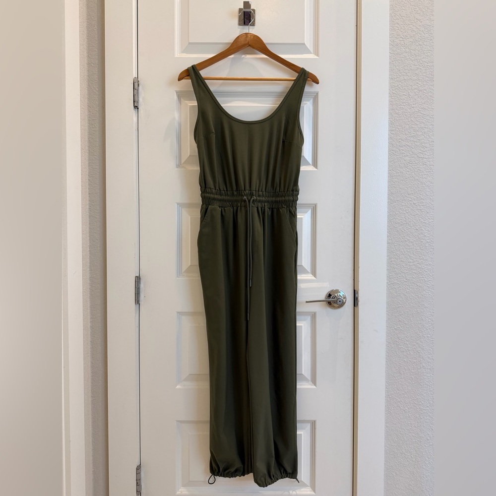Abercrombie & Fitch Traveler Jumpsuit in Olive
